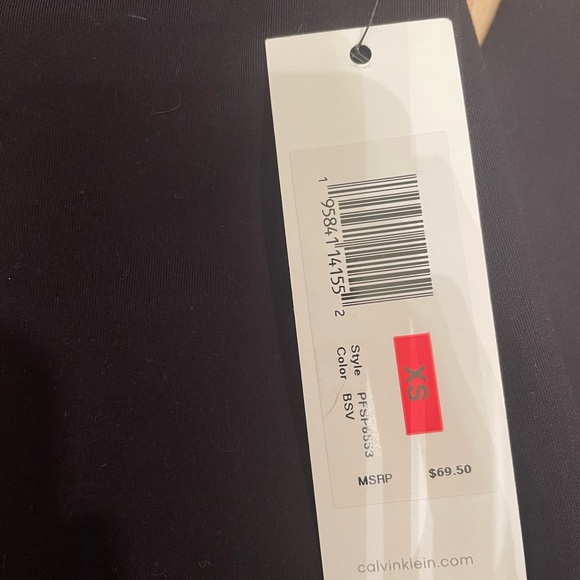 NEW Women’s Calvin Klein Leggings - Picture 6 of 6